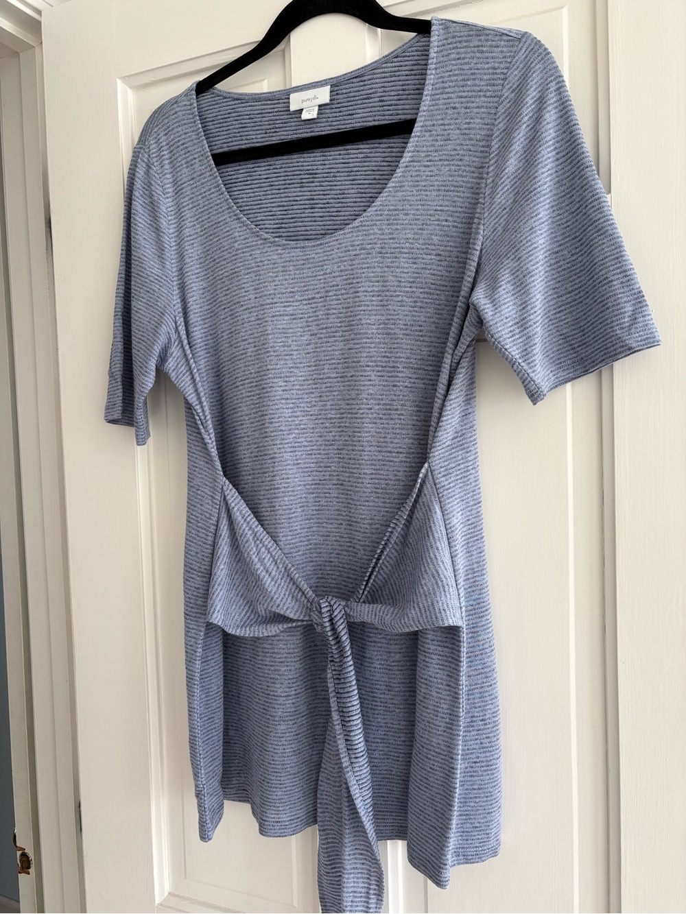 J Jill blue linen tshirt blend tunic with tie. Size M